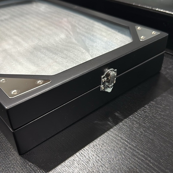 Harley-Davidson Collectible Limited Edition Tank Ornament Set - 2006 - Picture 6 of 12